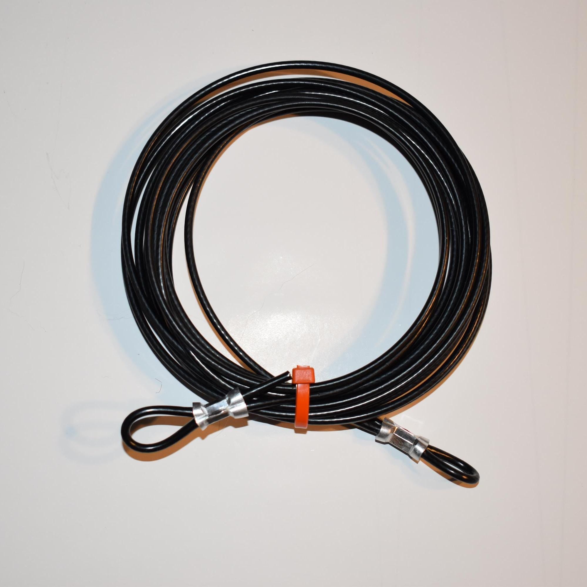 Predator of the Night 920 lb Black Guy Wire - product image 3